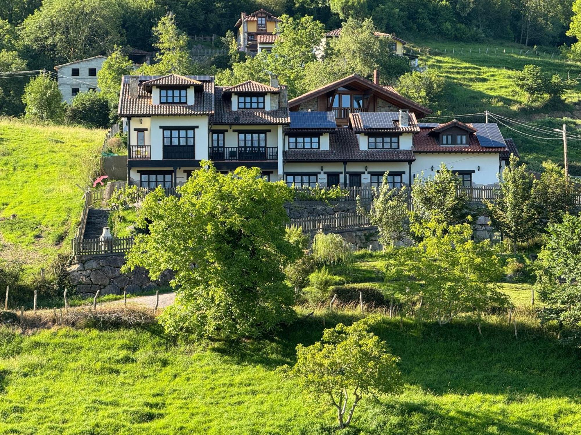 Apartamentos Rurales Balcon Del Marques (Adults Only) Cangas de Onis Exterior photo